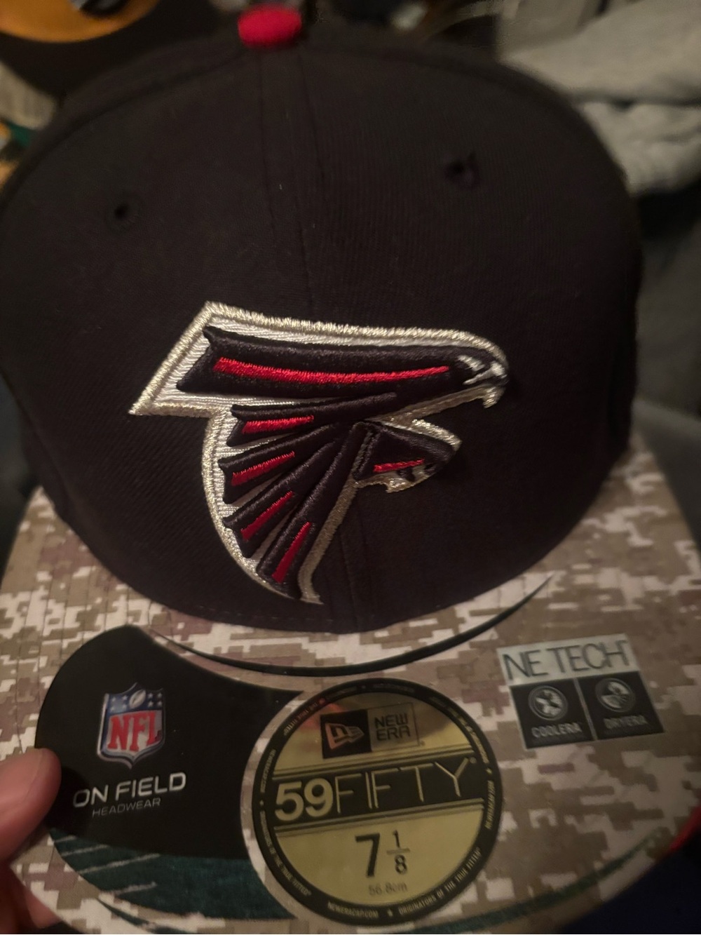 New Era Atlanta Falcons Black 59FIFTY Fitted Hat - Red Accent 7 1/8